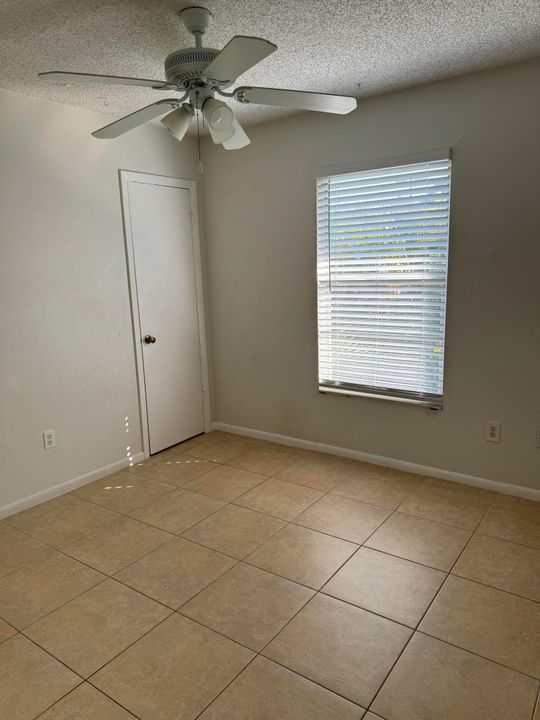 For Sale: $349,000 (3 beds, 2 baths, 1500 Square Feet)