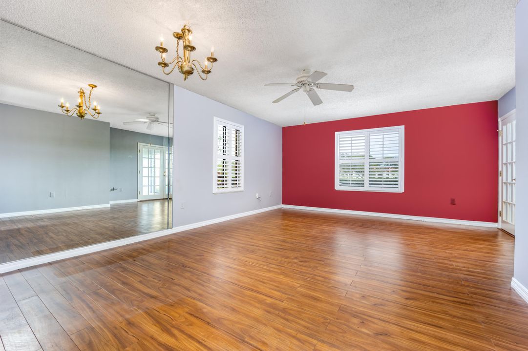 For Sale: $234,500 (2 beds, 2 baths, 1186 Square Feet)