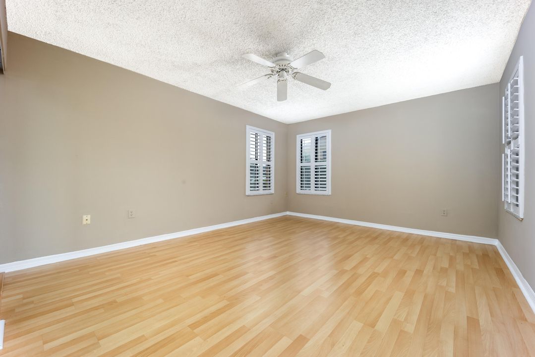 For Sale: $234,500 (2 beds, 2 baths, 1186 Square Feet)