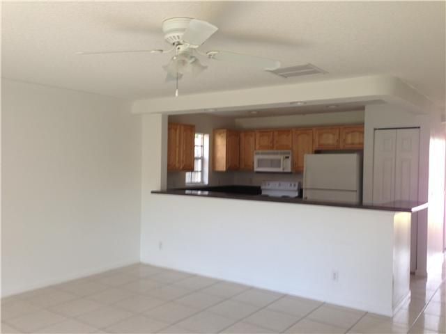 For Rent: $3,000 (3 beds, 2 baths, 1500 Square Feet)