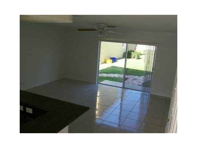 For Rent: $3,000 (3 beds, 2 baths, 1500 Square Feet)