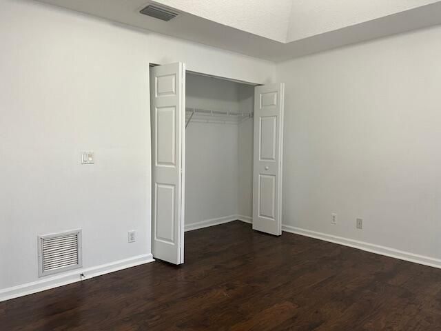 For Rent: $3,000 (3 beds, 2 baths, 1500 Square Feet)