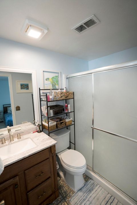 For Sale: $415,000 (3 beds, 2 baths, 1100 Square Feet)