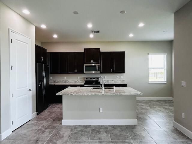 For Rent: $3,250 (3 beds, 3 baths, 2040 Square Feet)