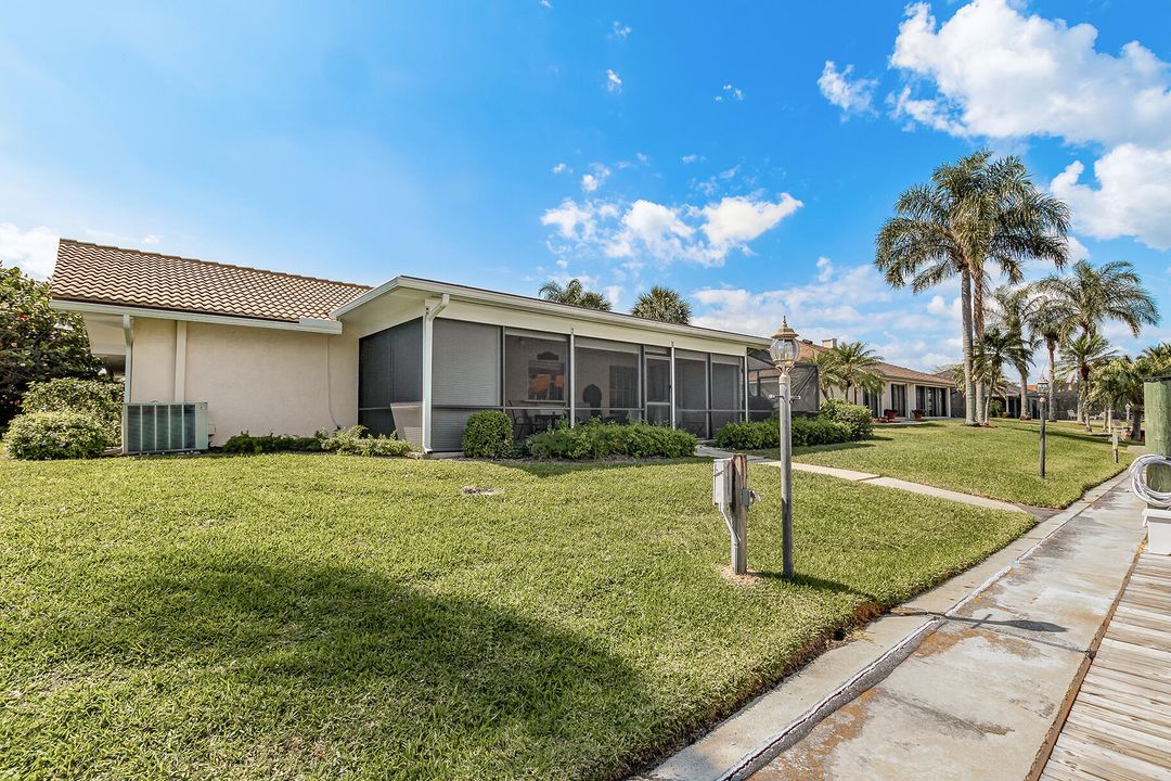 For Sale: $1,250,000 (3 beds, 2 baths, 1576 Square Feet)