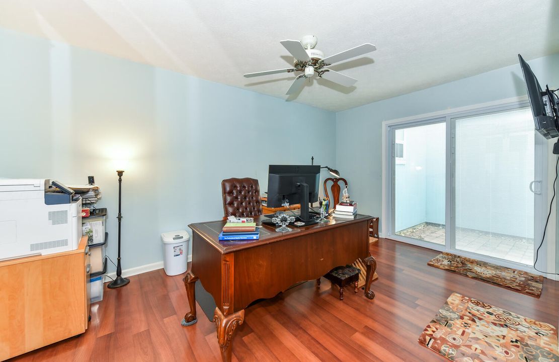 For Sale: $497,000 (2 beds, 2 baths, 1712 Square Feet)