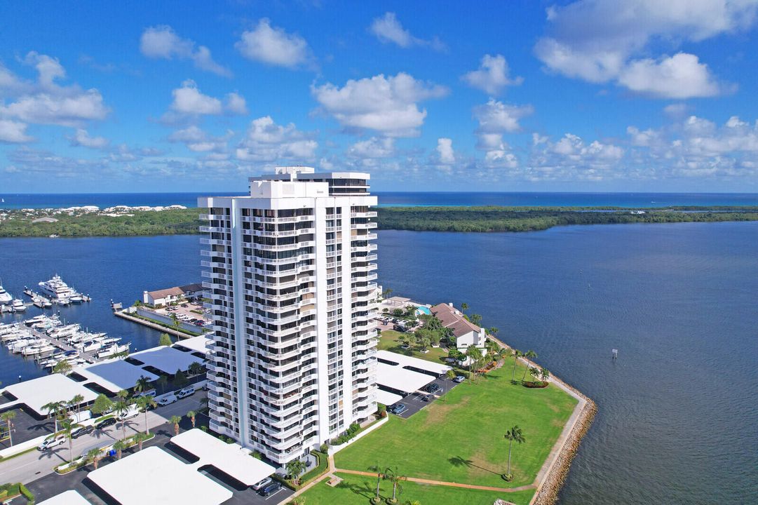 For Sale: $750,000 (3 beds, 2 baths, 2519 Square Feet)