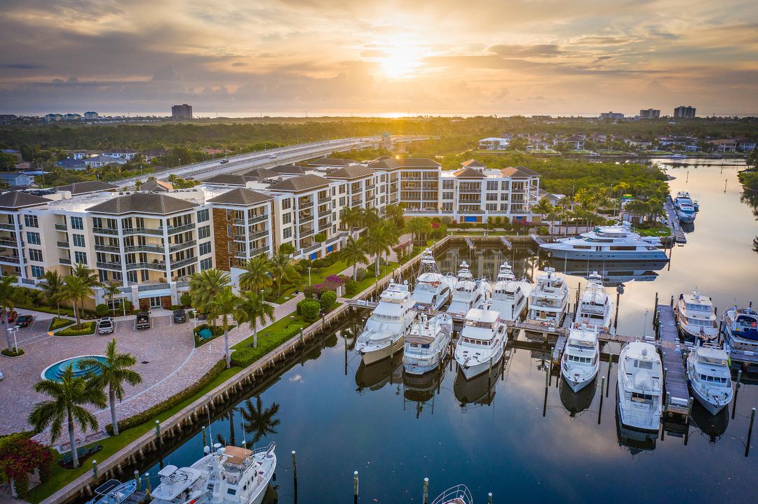 For Sale: $2,750,000 (2 beds, 2 baths, 2774 Square Feet)