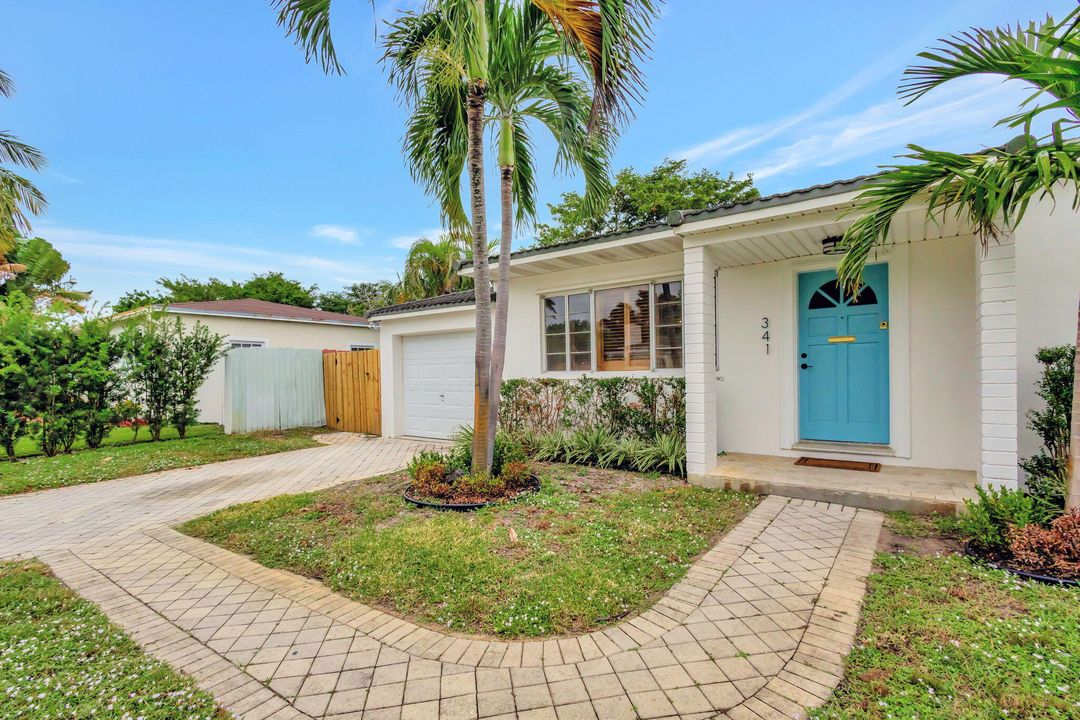 For Sale: $640,000 (3 beds, 2 baths, 1135 Square Feet)