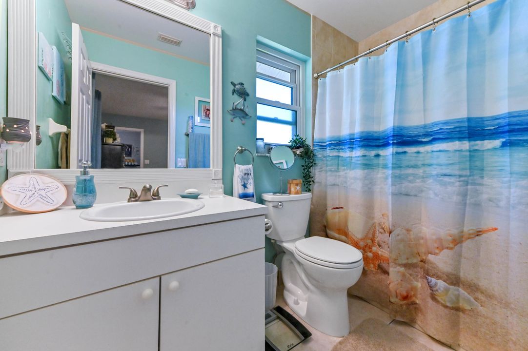 For Sale: $549,900 (3 beds, 2 baths, 1248 Square Feet)