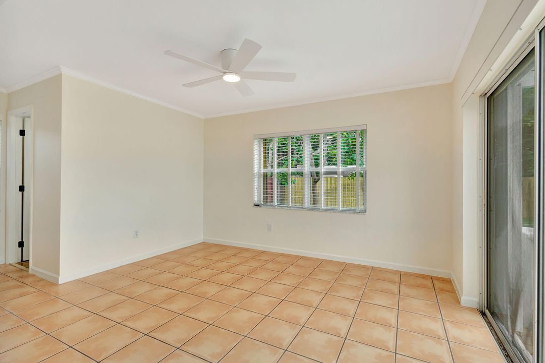 For Sale: $640,000 (3 beds, 2 baths, 1135 Square Feet)