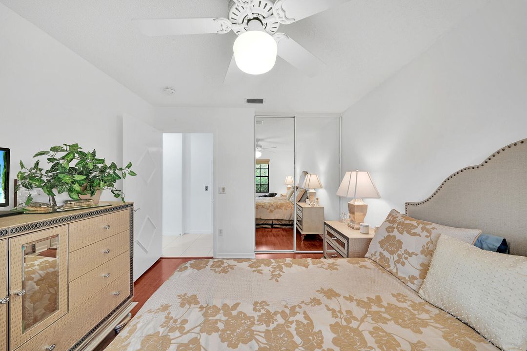 For Sale: $325,000 (3 beds, 2 baths, 1495 Square Feet)