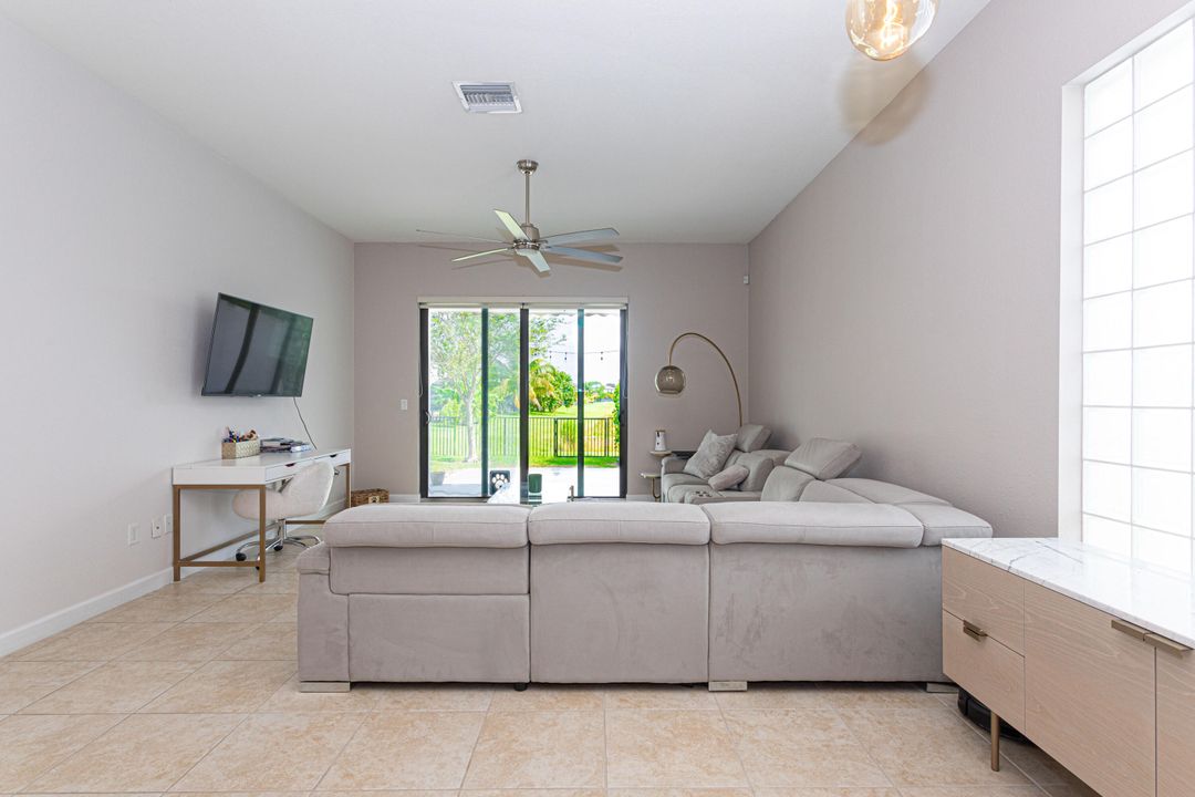 For Sale: $720,000 (3 beds, 2 baths, 2049 Square Feet)