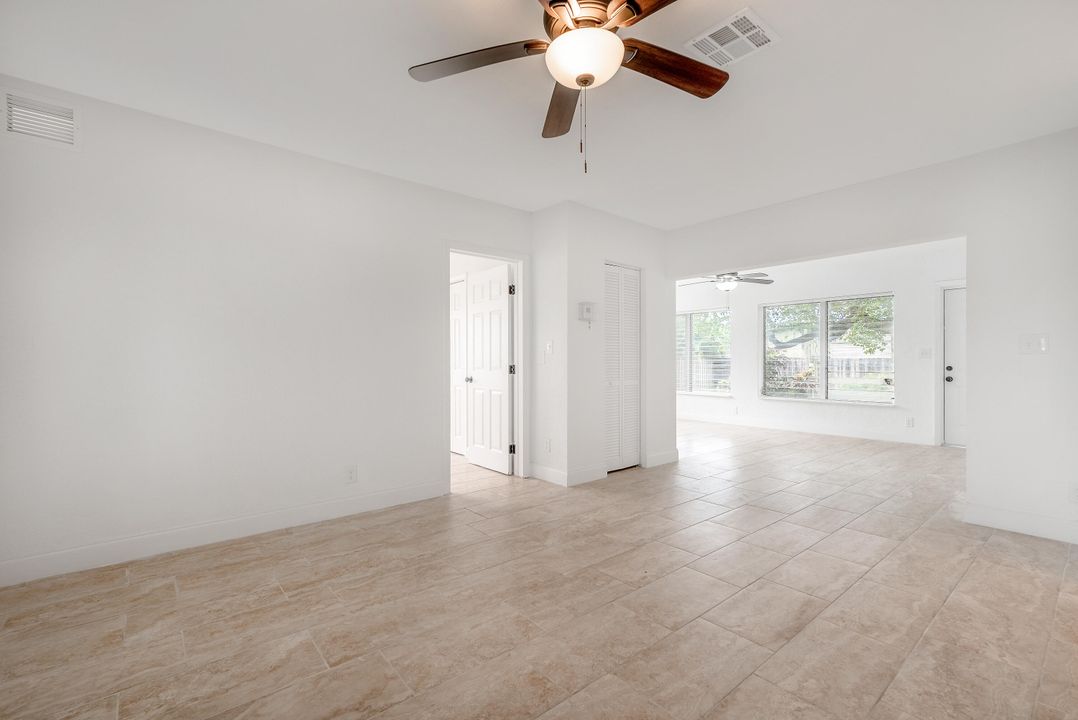 For Sale: $499,900 (3 beds, 2 baths, 1350 Square Feet)