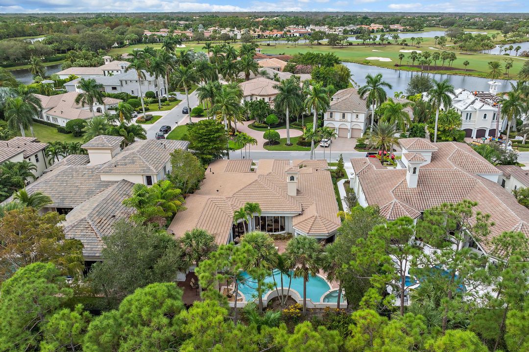 For Sale: $2,900,000 (3 beds, 3 baths, 3838 Square Feet)