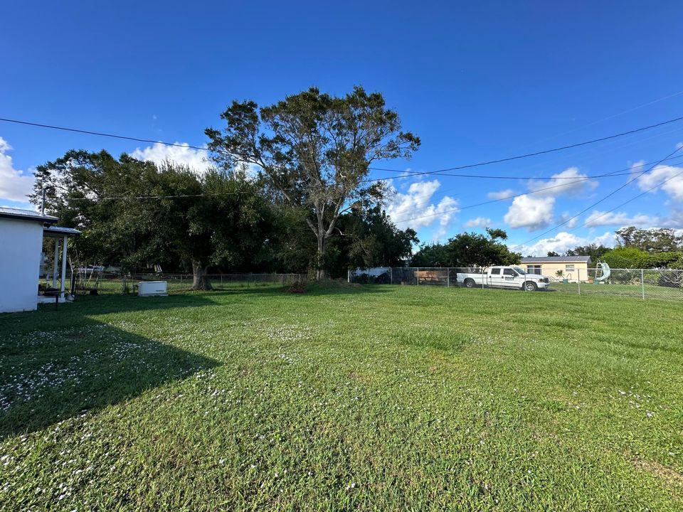 For Sale: $345,000 (3 beds, 2 baths, 1540 Square Feet)