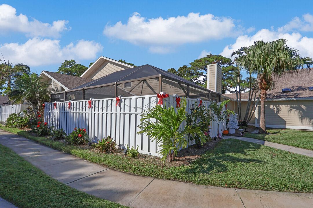 For Sale: $419,000 (3 beds, 2 baths, 1388 Square Feet)