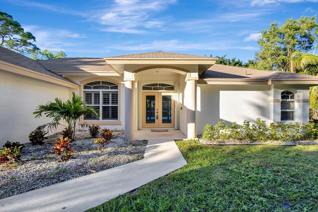 Recently Sold: $689,985 (3 beds, 2 baths, 1850 Square Feet)