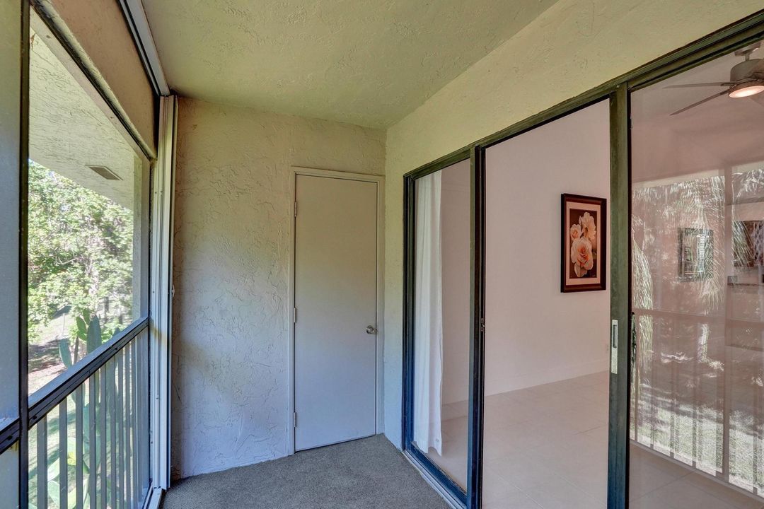 For Sale: $335,000 (2 beds, 2 baths, 1200 Square Feet)