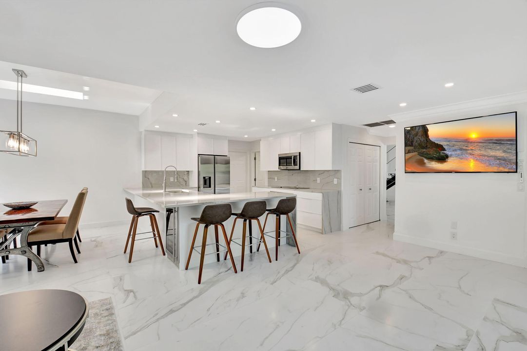 For Sale: $1,375,000 (4 beds, 3 baths, 3454 Square Feet)