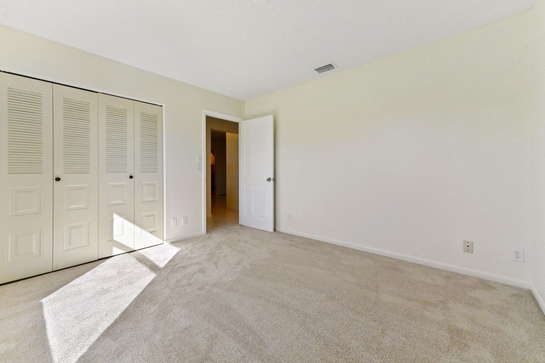 For Sale: $369,000 (2 beds, 2 baths, 1527 Square Feet)