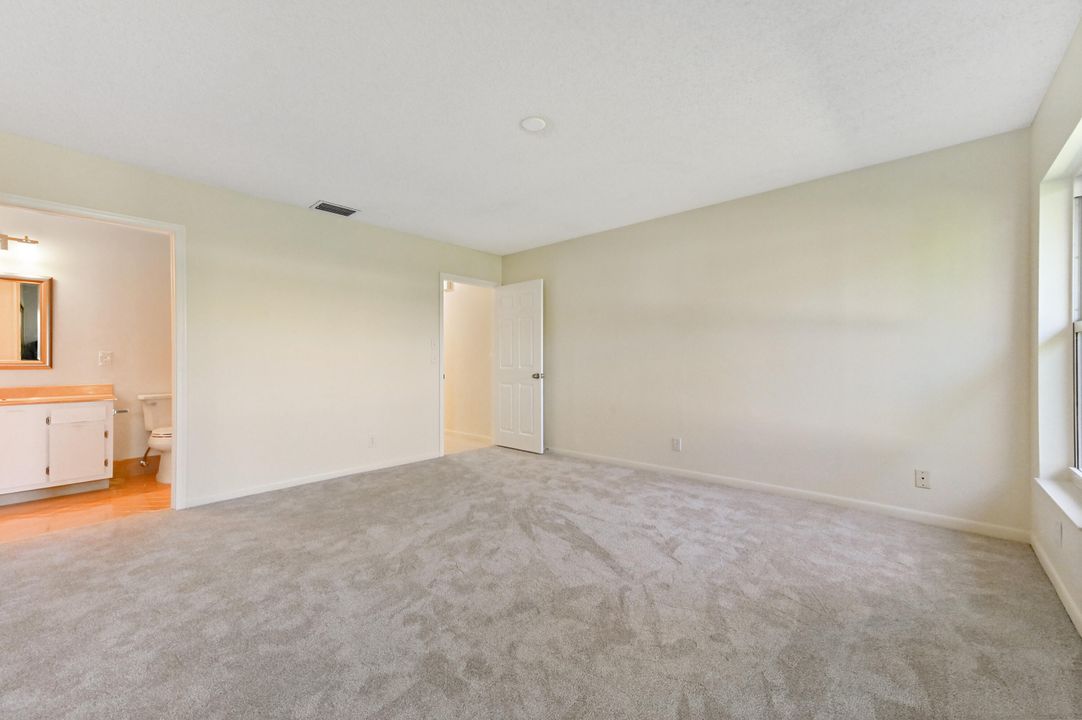 For Sale: $369,000 (2 beds, 2 baths, 1527 Square Feet)