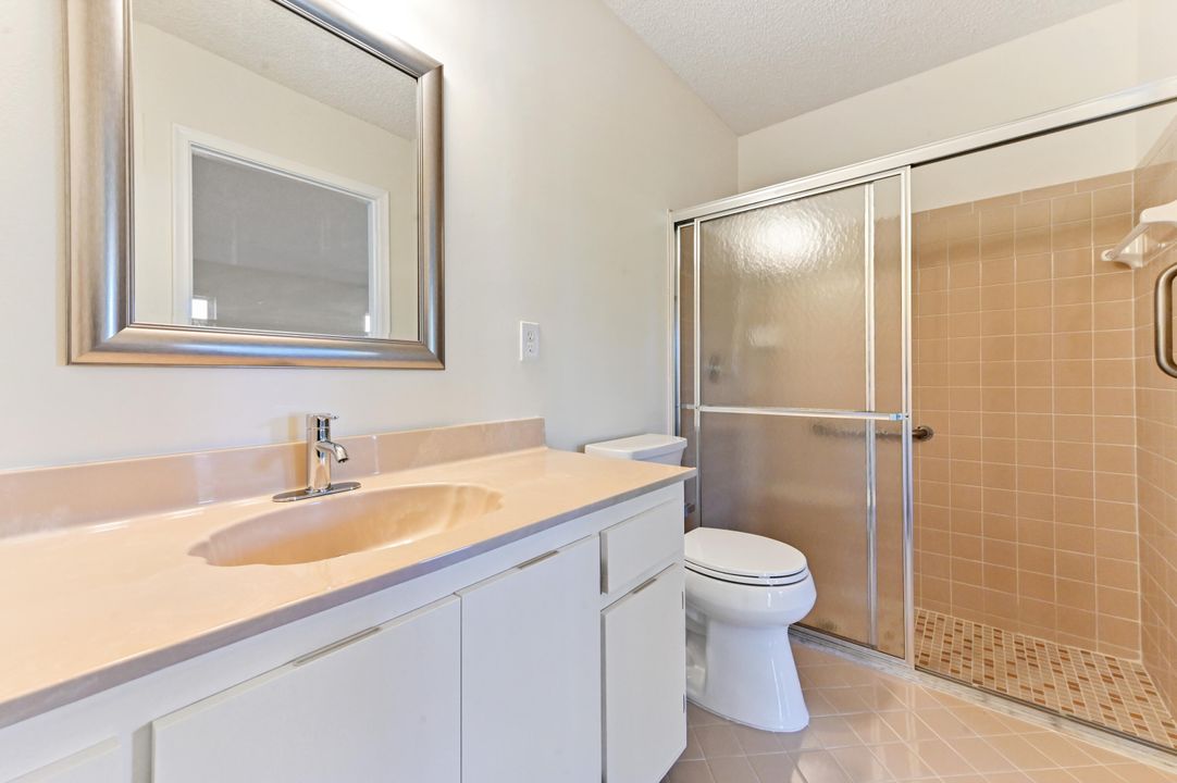 For Sale: $369,000 (2 beds, 2 baths, 1527 Square Feet)