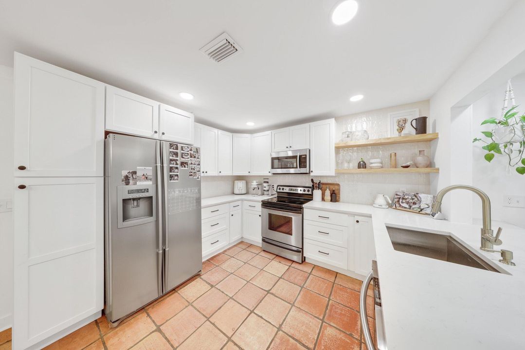 For Sale: $675,000 (3 beds, 2 baths, 1680 Square Feet)