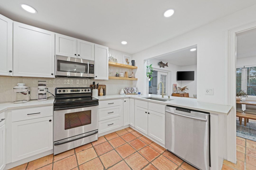 For Sale: $675,000 (3 beds, 2 baths, 1680 Square Feet)