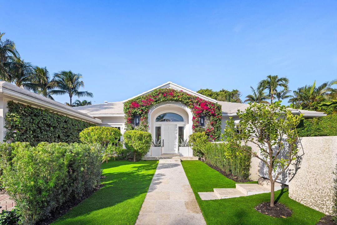 For Sale: $12,400,000 (4 beds, 4 baths, 3523 Square Feet)