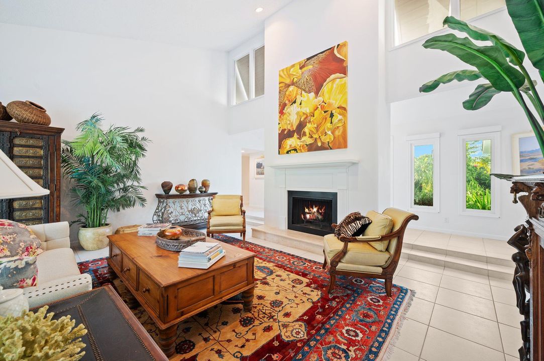 Active With Contract: $1,075,000 (3 beds, 2 baths, 2384 Square Feet)