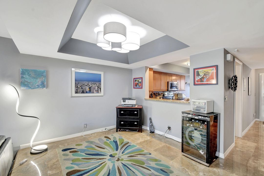 For Sale: $449,900 (2 beds, 3 baths, 1960 Square Feet)