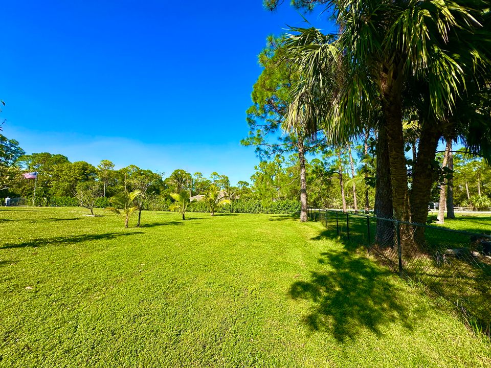 For Sale: $750,000 (4 beds, 2 baths, 2330 Square Feet)