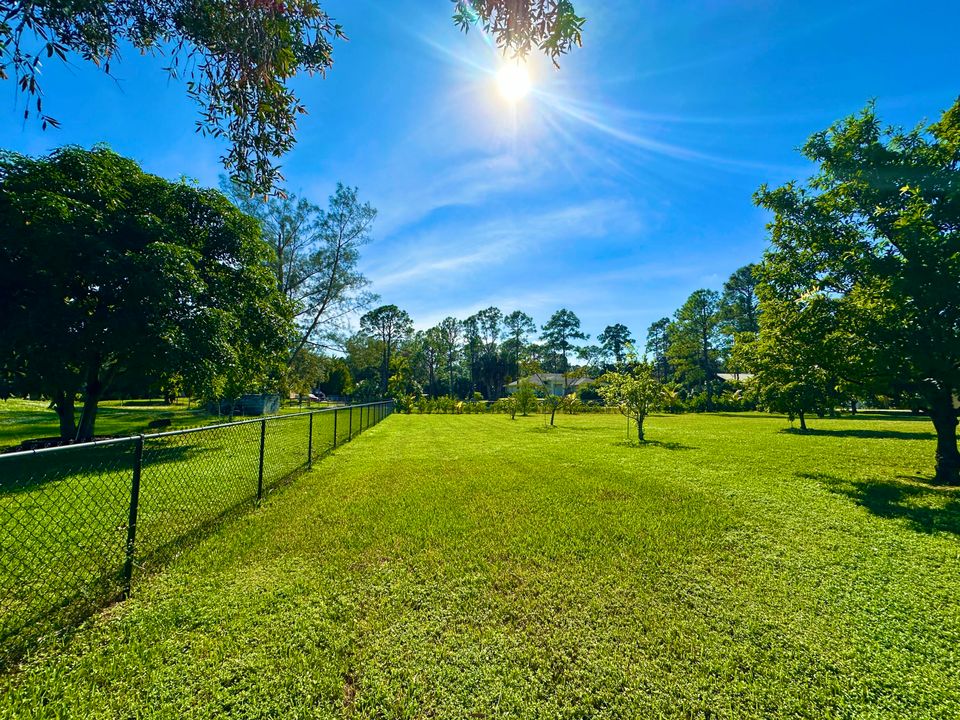 For Sale: $750,000 (4 beds, 2 baths, 2330 Square Feet)