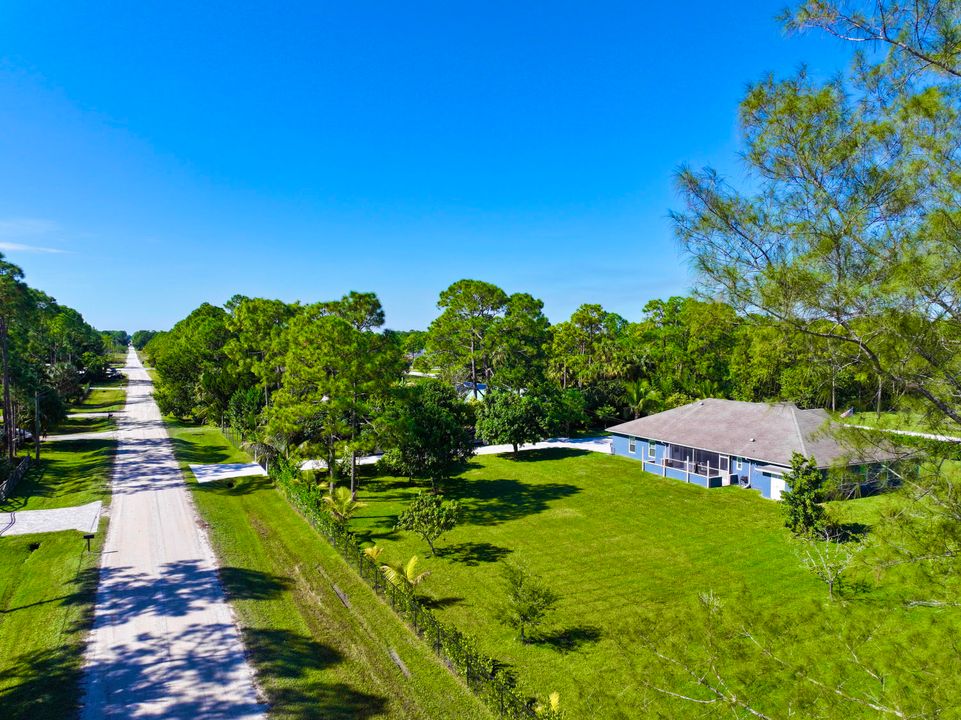 For Sale: $750,000 (4 beds, 2 baths, 2330 Square Feet)