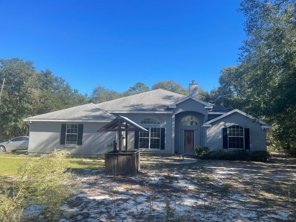 For Sale: $399,000 (3 beds, 2 baths, 2048 Square Feet)