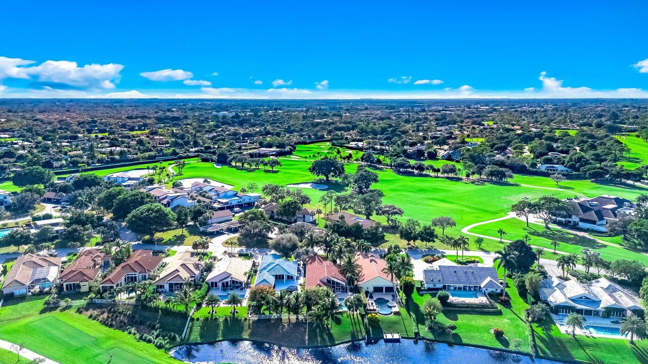 For Sale: $1,790,000 (3 beds, 3 baths, 2898 Square Feet)