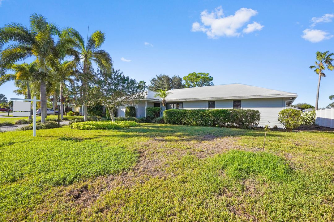 For Sale: $466,000 (3 beds, 2 baths, 1400 Square Feet)