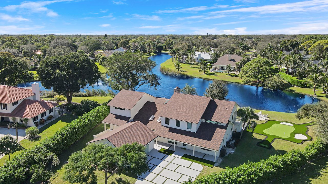 For Sale: $2,850,000 (4 beds, 3 baths, 4133 Square Feet)