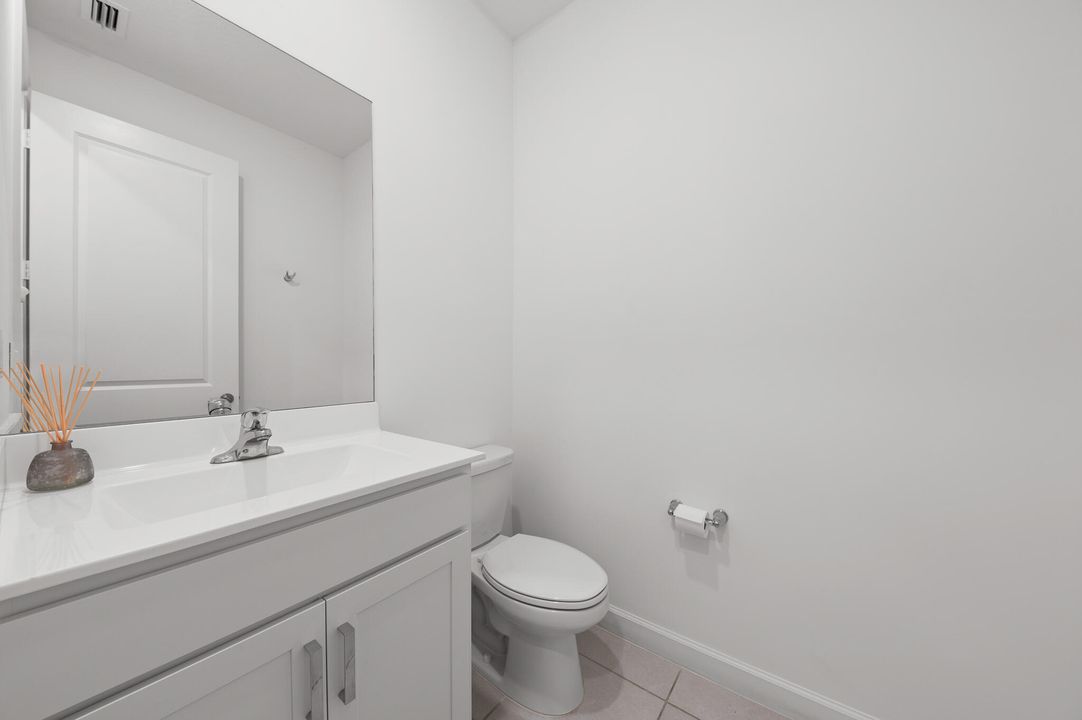 For Sale: $789,500 (4 beds, 2 baths, 3065 Square Feet)