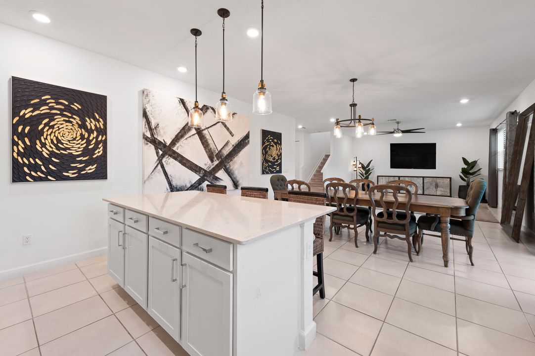 For Sale: $789,500 (4 beds, 2 baths, 3065 Square Feet)