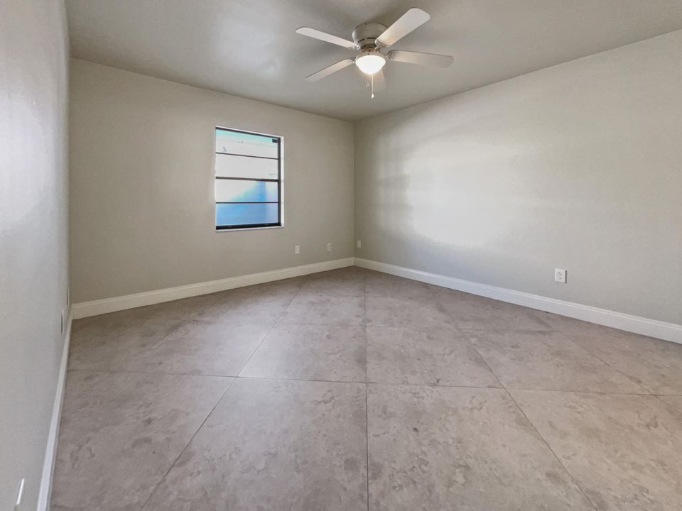 For Sale: $360,000 (3 beds, 2 baths, 1484 Square Feet)