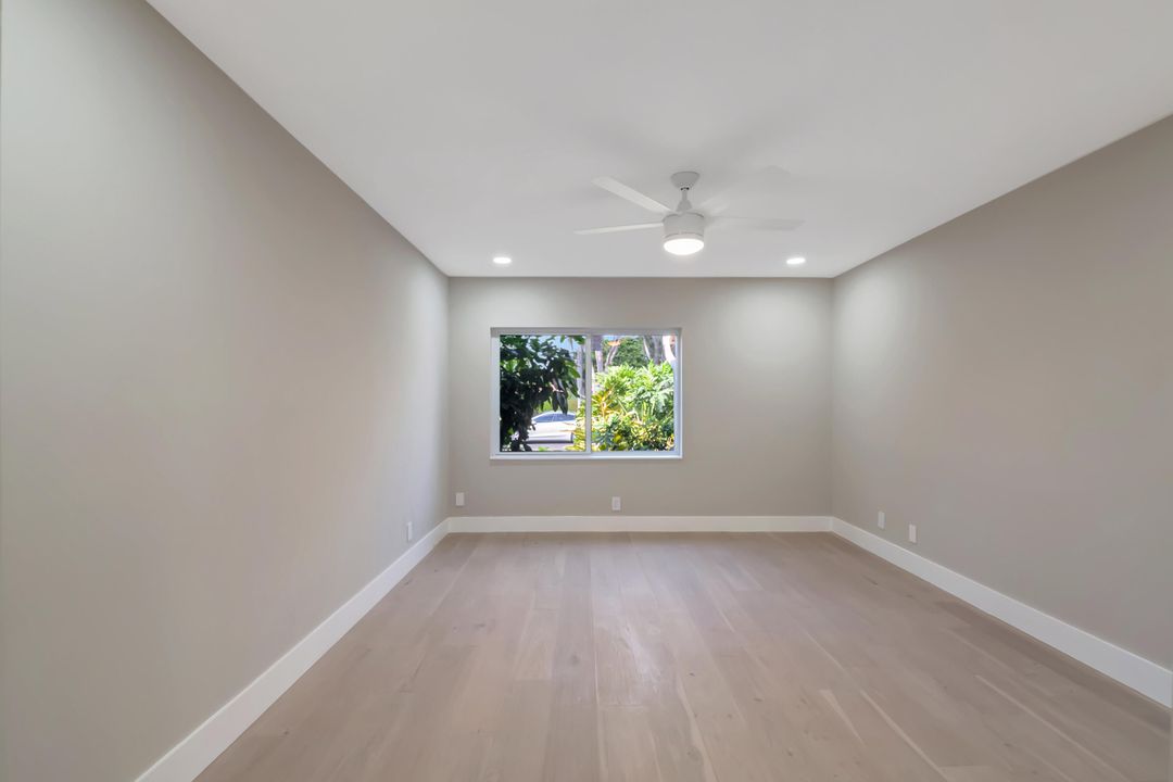 For Sale: $399,000 (2 beds, 2 baths, 1248 Square Feet)