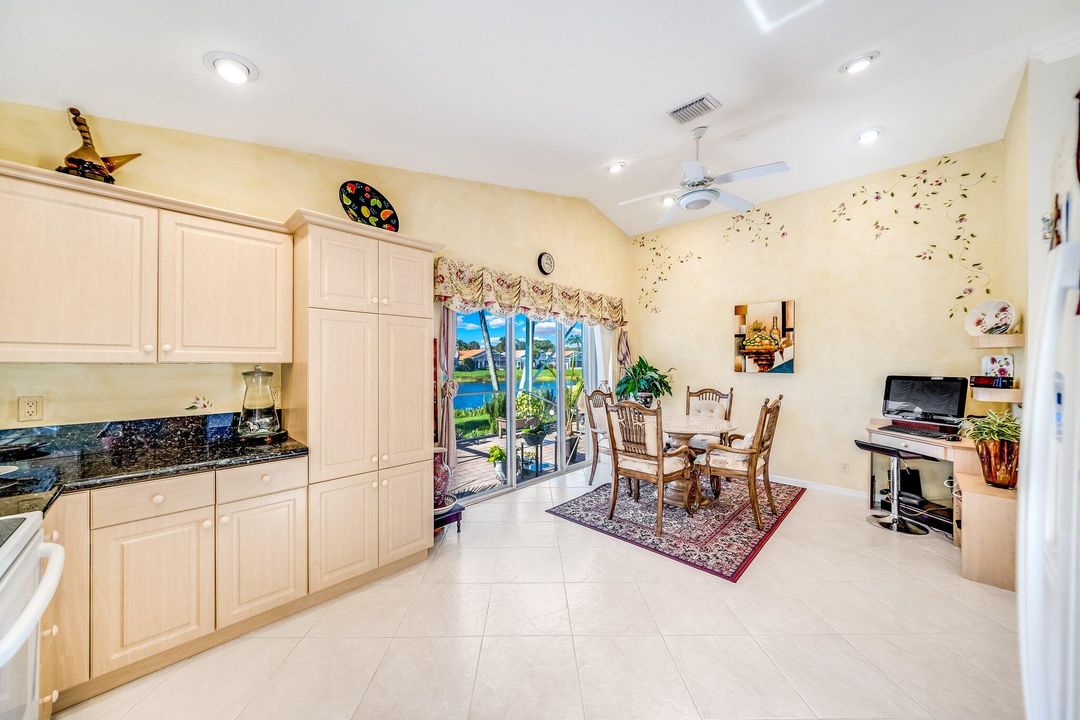 For Sale: $485,000 (3 beds, 2 baths, 1672 Square Feet)