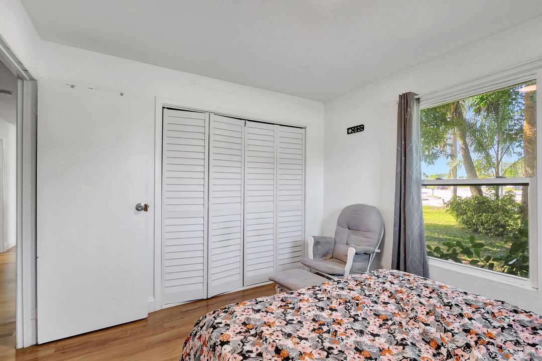 For Sale: $390,000 (3 beds, 2 baths, 1342 Square Feet)