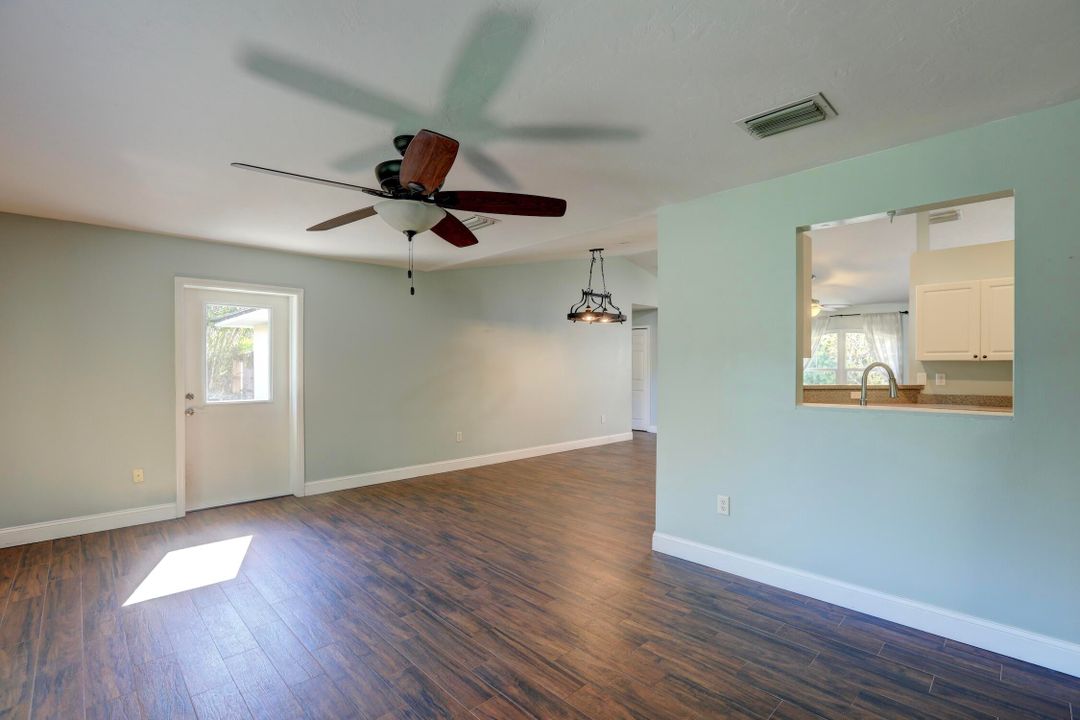 For Sale: $369,000 (3 beds, 2 baths, 1850 Square Feet)