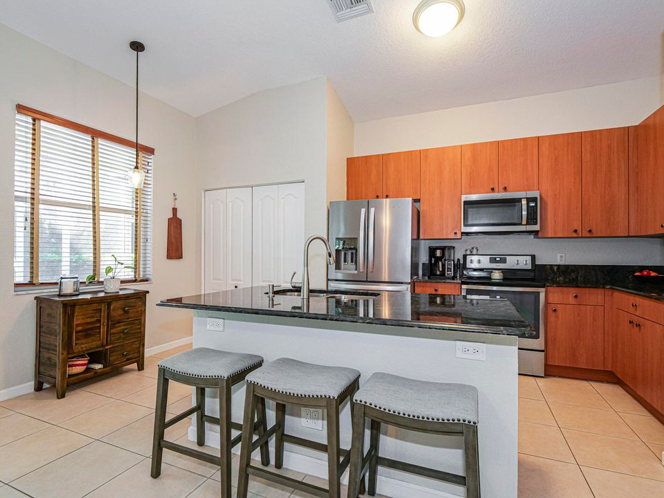 For Sale: $424,900 (3 beds, 2 baths, 1609 Square Feet)