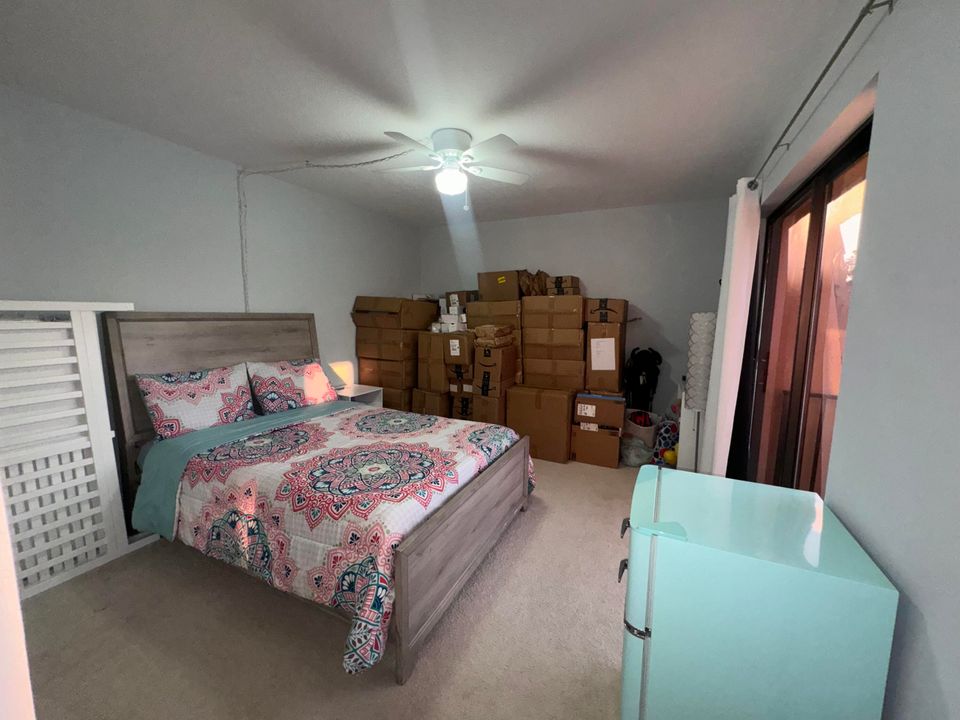 For Sale: $349,000 (2 beds, 2 baths, 1232 Square Feet)