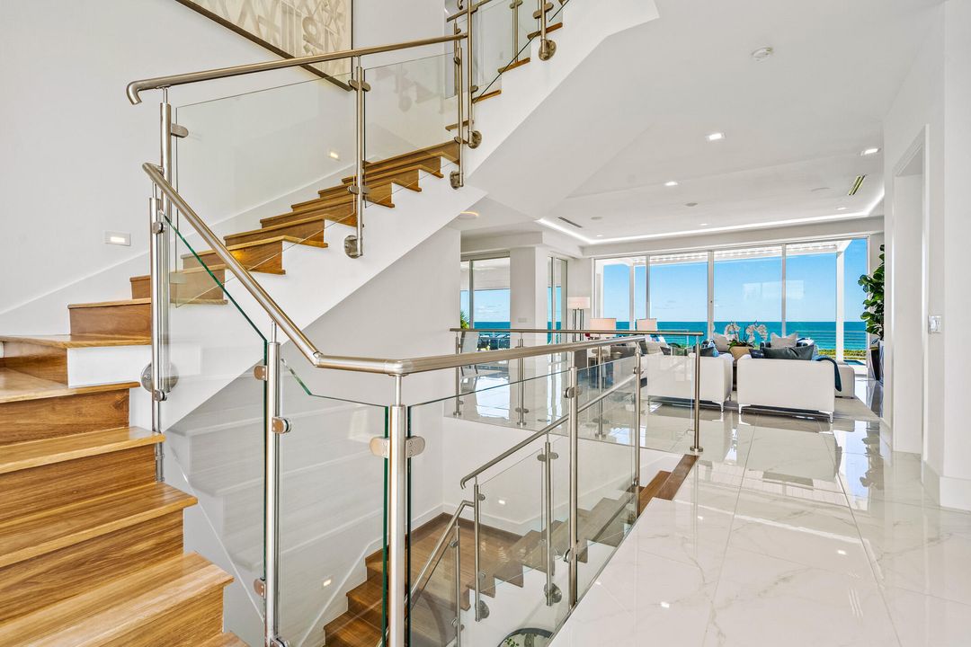 For Sale: $5,995,000 (5 beds, 4 baths, 4167 Square Feet)