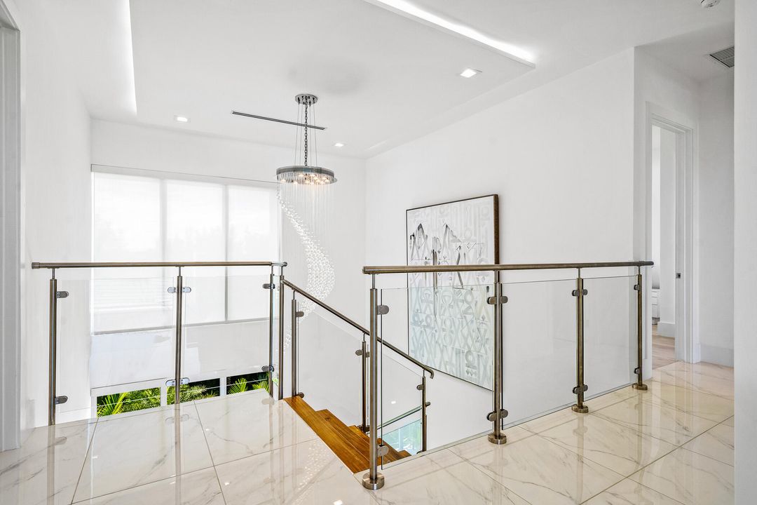 For Sale: $5,995,000 (5 beds, 4 baths, 4167 Square Feet)